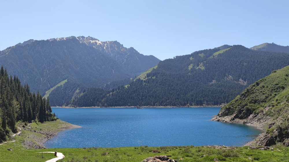 天山天池