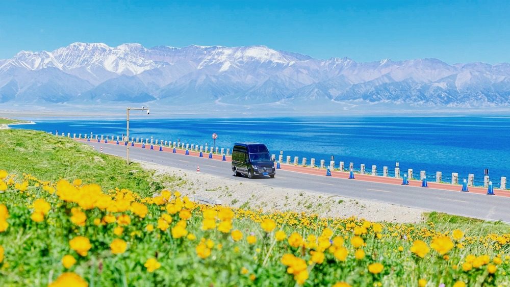 赛里木湖