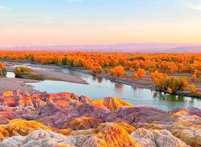 2025年新疆旅游包车线路规划