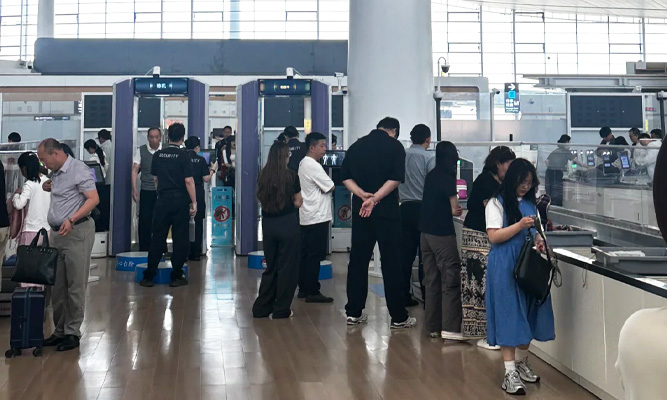 新疆旅游安全吗？一个人去新疆自由行现实吗